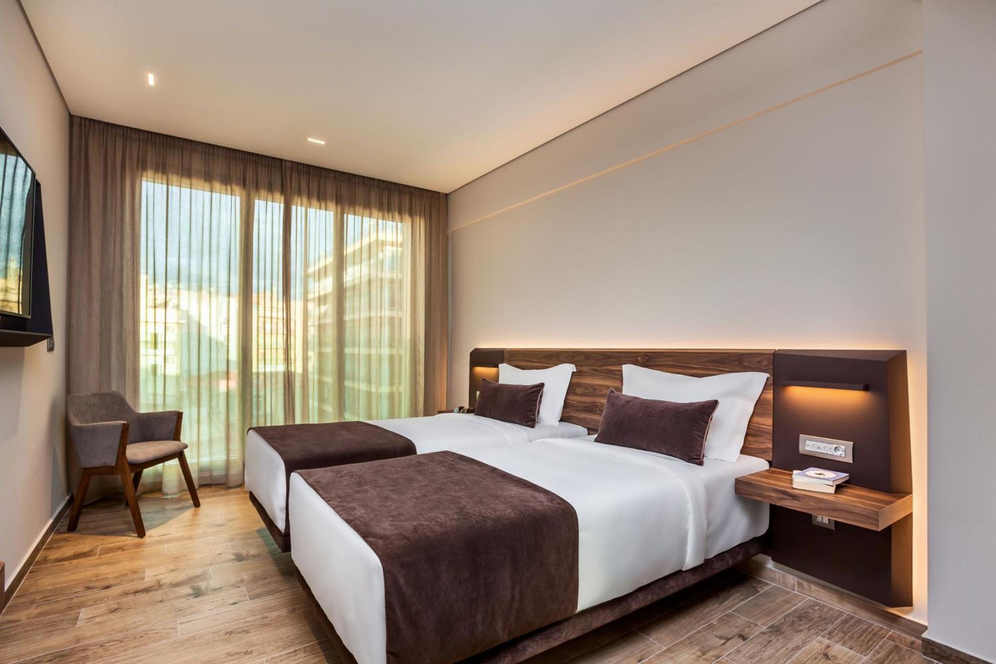 Deluxe (Twin Bed) City View,1593777616:JPEG