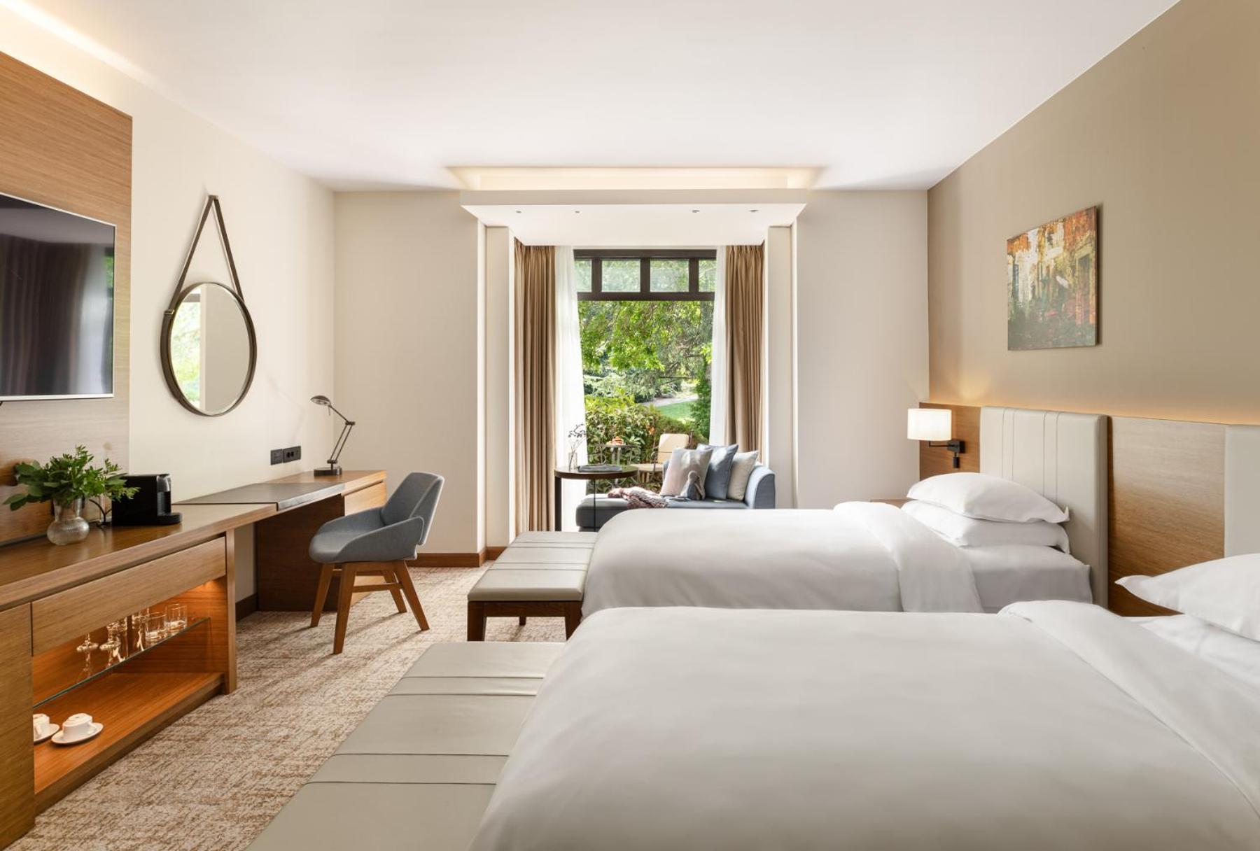 Tweepersoonskamer met 2 Aparte Bedden