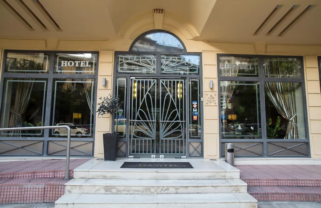 Davitel - Tobacco Hotel-1
